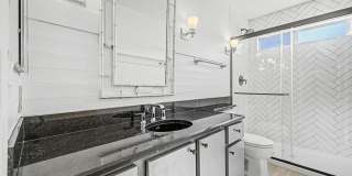 1006 S Tiago Drive Gallery 27