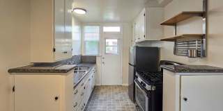 Spacious Studio in the Heart of Los Feliz Spacious Studio in the Heart of Los Feliz Gallery 6