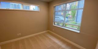 Modern 4BR Townhome in Prime Bellevue | AC | Bellevue Schools | Minutes to Microsoft Gallery 8