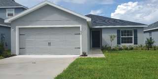 4-Bedroom, 2-Bathroom in Villamar Winter Haven **MOVE-IN SPECIAL/50% OFF 2ND MONTH** Gallery 1