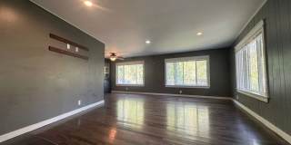 2 Bed / 2 Bath Home with 4-Car Garage, Large Yard & RV Parking in Graham! Gallery 18