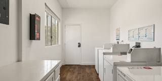 535 North Hobart Apartments Gallery 15