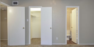 Jackson Square Apartments Gallery 7