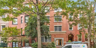 Available Now! Charming Home in the Heart of Dupont Circle Gallery 1