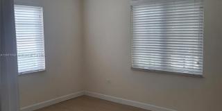 215 Sidonia Ave Gallery 6