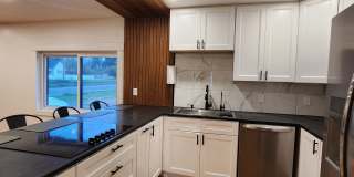 635 Southeast Ford Street Gallery 1