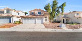 Spacious Silverado Ranch Home with 5 Bedrooms, 3-Car Garage & Covered Patio! Spacious Silverado Ranch Home with 5 Bedrooms, 3-Car Garage & Covered Patio! Gallery 1