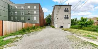 3421 W Armitage Avenue Gallery 17