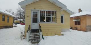 AVAILABLE AUGUST 3rd - 2 BED 1 BATH NEAR CAMPUS Gallery 1