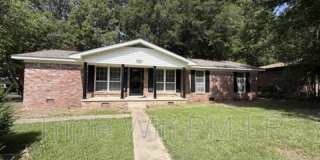 33 Single Oaks Gallery 1