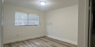 5644 W 25th Ct Gallery 14
