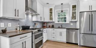 Charming 4BR/2.5BA Tudor in Prime Chevy Chase, DC! Gallery 12
