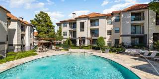 Cortland MacArthur Gallery 16