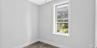 2418 North 16th Street Gallery 14