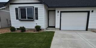Brand New 2 Bed / 2 Bath Duplexes – Built in 2026 Gallery 1