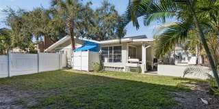 2302 S ARRAWANA AVENUE Gallery 55