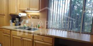 Fantastic Furnished 1 Bedroom Cond Gallery 1