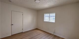 8220 Wall Gallery 9