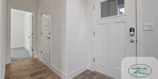 CORNER LOT - Beautiful 5-Bedroom Home for Rent in North Merced! Gallery 5
