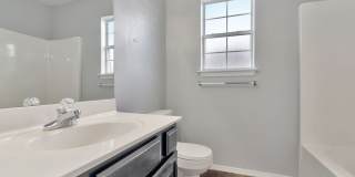 3 Bed 2 Bath home Just Mins Away from Lake Fayetteville and I-49 Gallery 19