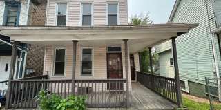 Large 2 Bedroom 1 Bath in MT Washington Gallery 1