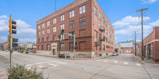 Historic Lofts next door to Steel District and Levitt Gallery 4
