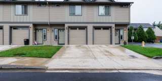 Garage, Backyard, 3 Bedroom - Now Leasing Gallery 31