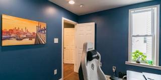 2033 SIGEL Street Gallery 7