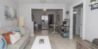 611 Brunswick Gallery 6