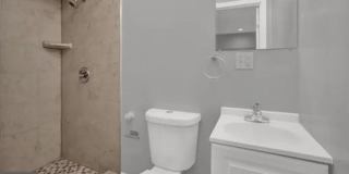 Charming 3BR Apartment in Washington, DC Gallery 12