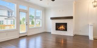 4515 Sims Park Overlook Gallery 1