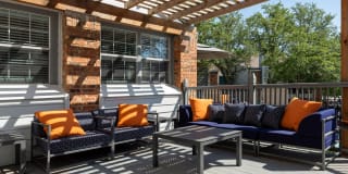 Canopy on Central Gallery 11