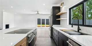 8 PARK ISLAND Drive Gallery 11