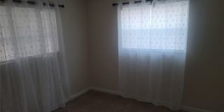 1860 N Seacrest Blvd Gallery 3