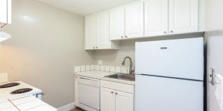 1400 Creekside Apartments CDM Gallery 14
