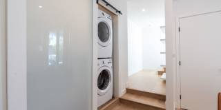 Stunning Views from Silver Lake Hillside Home for Rent with Spectacular Views Gallery 25