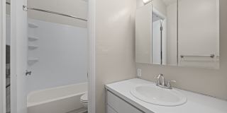 Thomas Logan Apartments Gallery 14