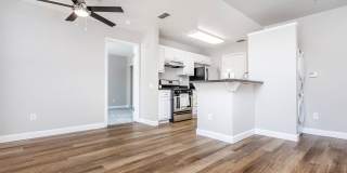 Avery at TownCentre Gallery 32