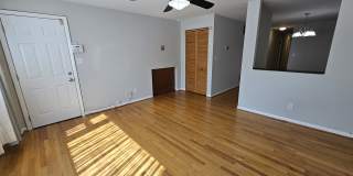 1140 West Barry Avenue Gallery 5