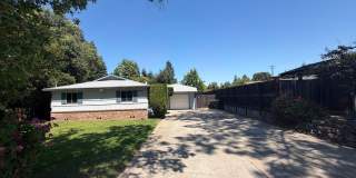 Adorable house with large deck,  yard and RV access Gallery 45