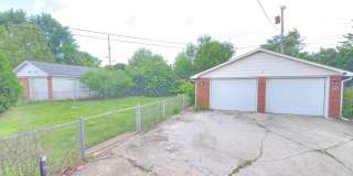 2144 Tamarack Drive Gallery 11
