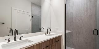 1628 North Damen Avenue Gallery 18