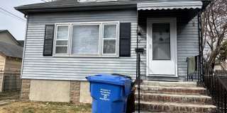 28 Bird Avenue Gallery 1