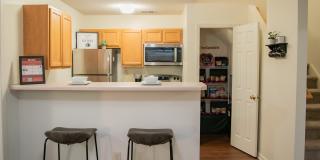 University Suites - Student Housing University Suites - Student Housing Gallery 4