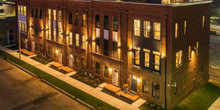 917 GRUNDY Street Gallery 2