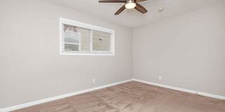 Ladera Woods Gallery 120