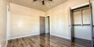 Modern 2-Bedroom Duplex Unit | Stylish Design & Prime Location Gallery 5