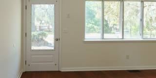 Coastal Charm in the Heart of Port Royal Gallery 38