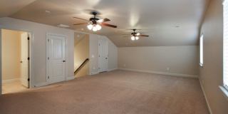 Wonderful 3 bed + bonus, 2.5 bath, & 3 car in Edmond Gallery 14