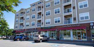 The Promenade at Red Apple Town Center Gallery 61